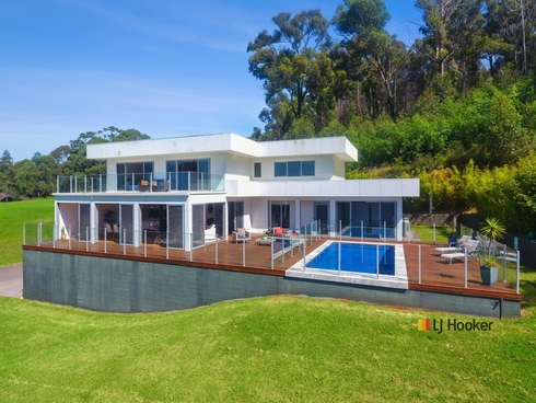 2A Figtree Close Surf Beach, NSW 2536